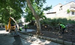 Büyükşehir Belediyesi, Dulkadiroğlu’nda Yol Yenileme Çalışmalarını Yoğunlaştırdı