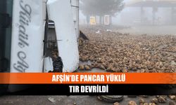 Afşin’de pancar yüklü tır devrildi