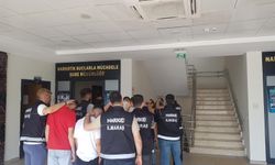 Uyuşturucu madde ticareti yapan 14 şüpheli tutuklandı