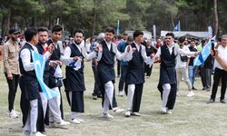 AK Parti Genel Başkan Yardımcısı Zorlu, Adana'da Yörük Türkmen Şöleni'ne katıldı: