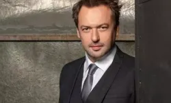 Okan Yalabık'ın Son Hali Olay Oldu! Sosyal Medya İkiye Bölündü