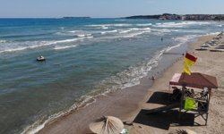 Antalya'da bir kişi denizde ölü bulundu