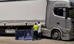 Can Pazarı: Tır, Motosiklete Çarptı, 2 Ölü