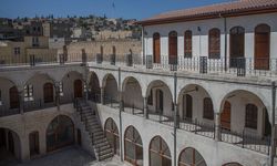 Depremde hasar gören Şanlıurfa'daki tarihi Barutçu Hanı restore ediliyor