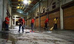 Tarihi kapalı çarşı’da geniş çaplı bir temizlik çalışması gerçekleştirdi