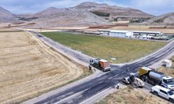 Elbistan’da 4 mahallenin daha ulaşımı Büyükşehir’le iyileştirildi