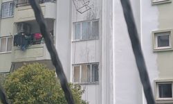Halatı kopan iskelede asılı kalan işçiyi itfaiye ekipleri kurtardı