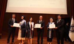 Kahramanmaraş istiklal üniversitesinde mezuniyet töreninde duygusal anlar