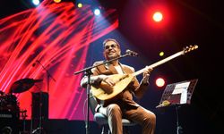 Ünlü Sanatçı İsmail Altunsaray’dan Ağustos Fuarı’nda unutulmaz konser