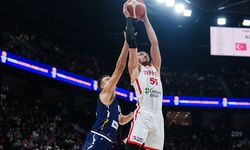 12 Dev Adam Bosna’yı Ezdi Geçti! Parkede Şov Gibi Zafer