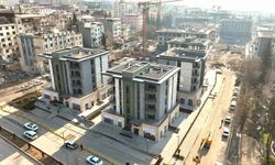 Kahramanmaraş’ta konutlar teslim, iş yerleri bekliyor!