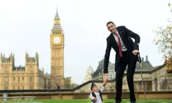 Dünyanın en uzun adamı "Sultan"ın hayatı belgesel oluyor