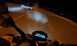 Motosikletli çiftin kaza anı kask kamerasında!