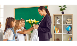 24 Kasım Öğretmenler Günü Hediyeleri: En Anlamlı Mesajlar ve Hediye Fikirleri