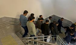 Kaçakçılık operasyonlarında 22 kişi hakkında işlem yapıldı