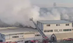 Tuzla’da kauçuk fabrikasında korkutan yangın!