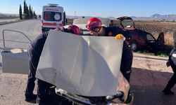 Adana 2 otomobilin çarpıştığı kazada 2 kişi yaralandı