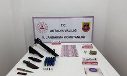Antalya'da uyuşturucu operasyonunda 3 şüpheli yakalandı
