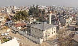 Depremde yaralanan kadim miras Duraklı Camii ibadete açıldı