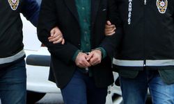 Sentetik ecza ve kaçak elektronik sigara operasyonu