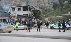 Hatay'da beton mikseriyle çarpışan motosikletteki 1 kişi öldü, 2 kişi yaralandı