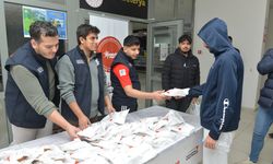 Regaip Kandili’ne özel üniversiteli gençlere anlamlı ikram