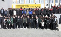 Onikişubat Belediyesporlu voleybolcular gençlerle buluştu