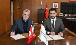 Büyükşehir ve Kızılay arasında işbirliği protokolü imzalandı