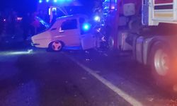 Kahramanmaraş'ta otomobil ile tır çarpıştı: 2 kişi hayatını kaybetti