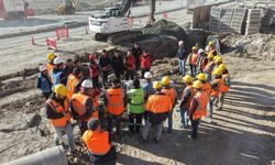 Kahramanmaraş’ta itfaiye ekiplerinden inşaat alanlarında hayati eğitim