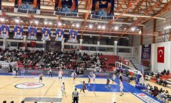 Son Çeyrekte Şov: Kipaş İstiklal Play-Off Yolunda Kazandı!