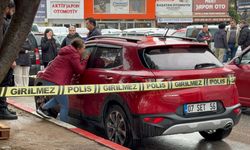 Antalya'da bir kişi aracında ölü bulundu