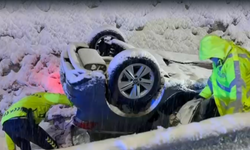 Göksun yolunda bir araç takla attı!