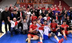 Onikişubat Belediyespor Anamur’da Kazandı: Liderlik Yürüyüşü 3-2’lik Zaferle Sürdü