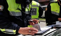 Trafikte Yeni Dönem: Cep Telefonuna 5 Bin TL, Olay Yerini Terk Edene Hapis Cezası