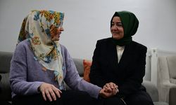 AK Parti Genel Başkan Yardımcısı Kaya, depremzede ailenin iftar sofrasına konuk oldu