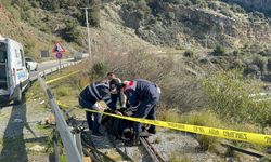 Antalya'da yol kenarında kadın cesedi bulundu