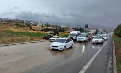 Kahramanmaraş’ta sağanak hayatı olumsuz etkiledi