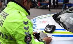 Bulvarda yapılan akrobatik hareketlerin bedeli ağır oldu