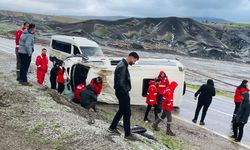 Şırnak'ta devrilen minibüsteki 9 kişi yaralandı