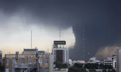 Tahran’da Kimyasal Savaş Alarmı: Zehirli Yağmur Yağıyor!