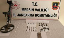 Mersin'de izinsiz kazı yapılan bölgede 37 sikke ve 35 obje ele geçirildi
