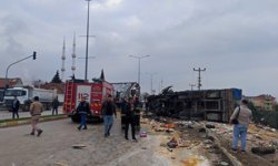 Samsun'da zincirleme kaza: 6 araç birbirine girdi 19 kişi yaralandı