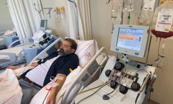 Kök hücre bağışçısı akademisyen, nakil bekleyen hastaya umut oldu