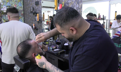 Bayram öncesi berber ve kuaförlerde yoğunluk