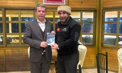 Denizi Olmayan Şehrin "Mavi" Başarısı Kitaplaştı