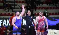 Rıza Kayaalp tarihe geçti! 13. kez Avrupa şampiyonu oldu