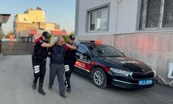 Adana'da sahipsiz köpeğe şiddet uygulayan şüpheli gözaltına alındı