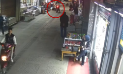 Kapalı Çarşı’da Korku Dolu Anlar! Sürücü Olay Yerinden Kaçtı