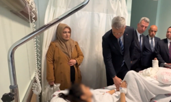 Bakanlar Kahramanmaraş'taki silahlı saldırıda yaralananları ziyaret etti